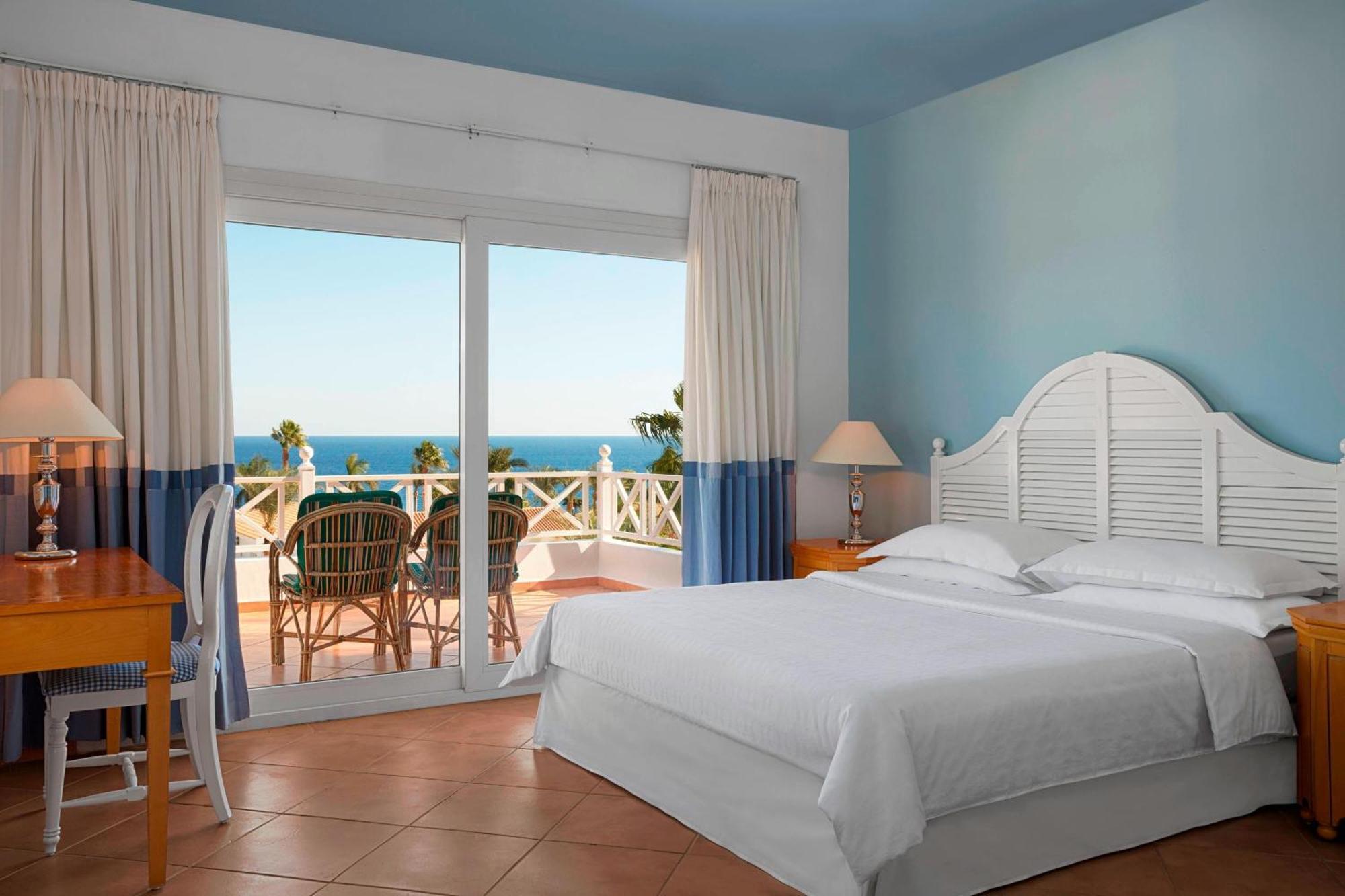 Sheraton Hotel, Resort, & Station touristique Charm el-Cheikh