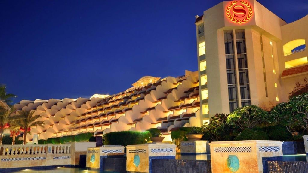 Sheraton Hotel, Resort, & Station touristique 4*