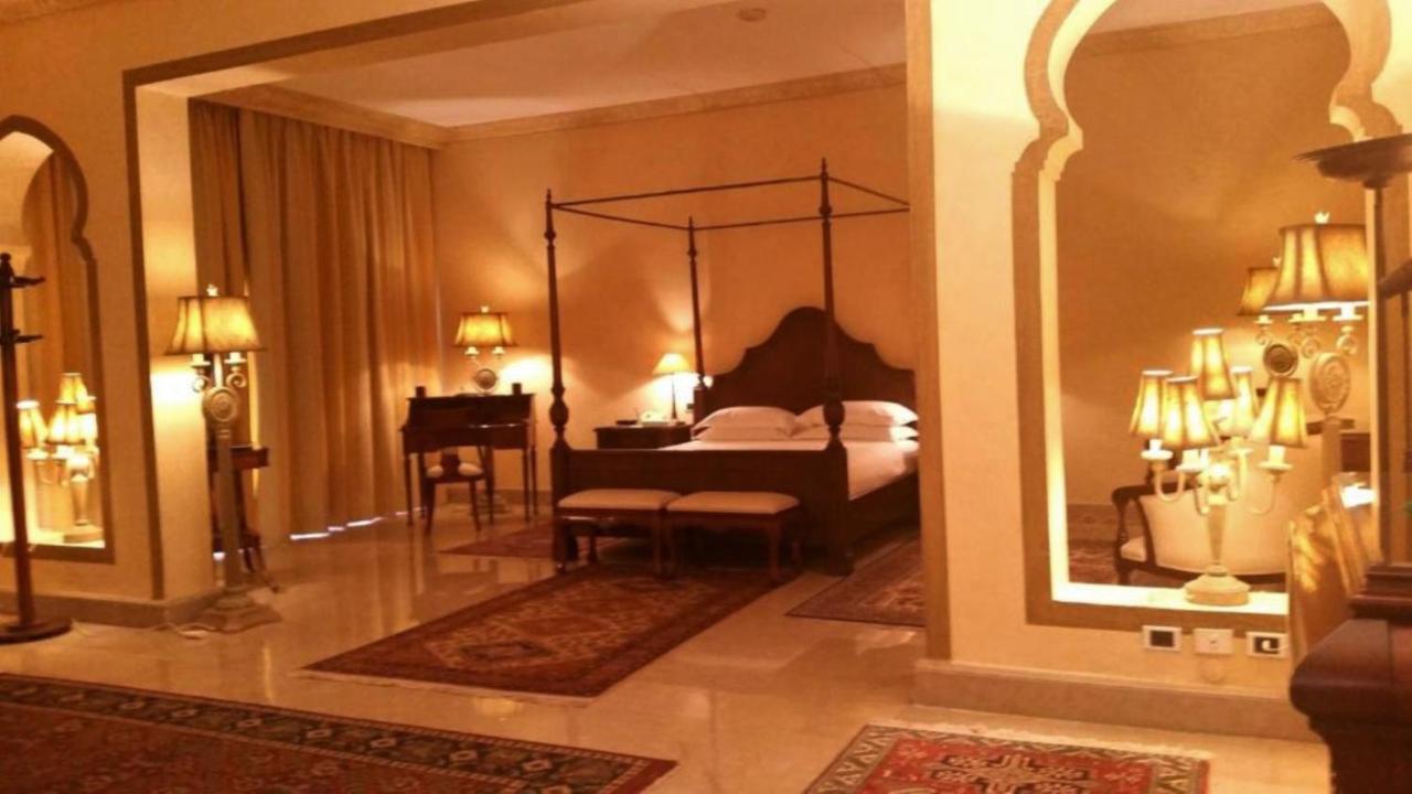 Sheraton Hotel, Resort, & 4* Sharm El-Sheikh