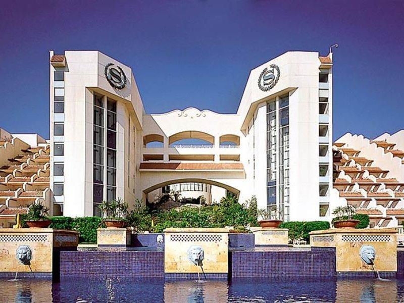 Sheraton Hotel, Resort, & Complex 4*