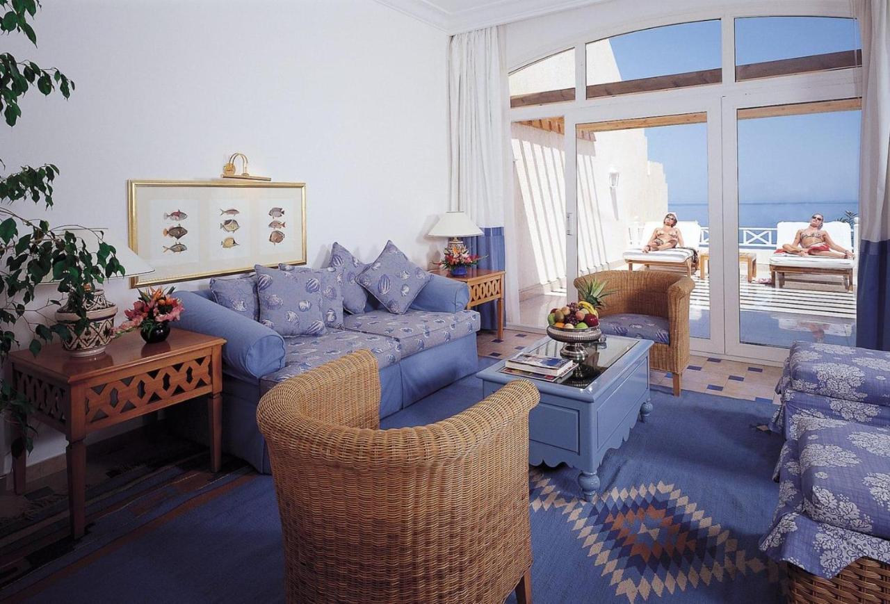 Курортный комплекс Sheraton Hotel, Resort, &